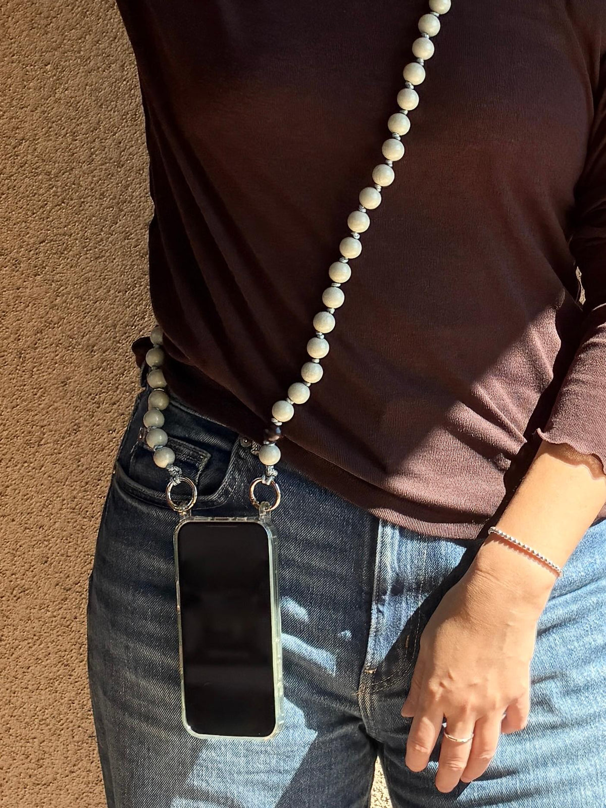 upbeadsスマホショルダーストラップ公式通販NOZZIBAZZAR