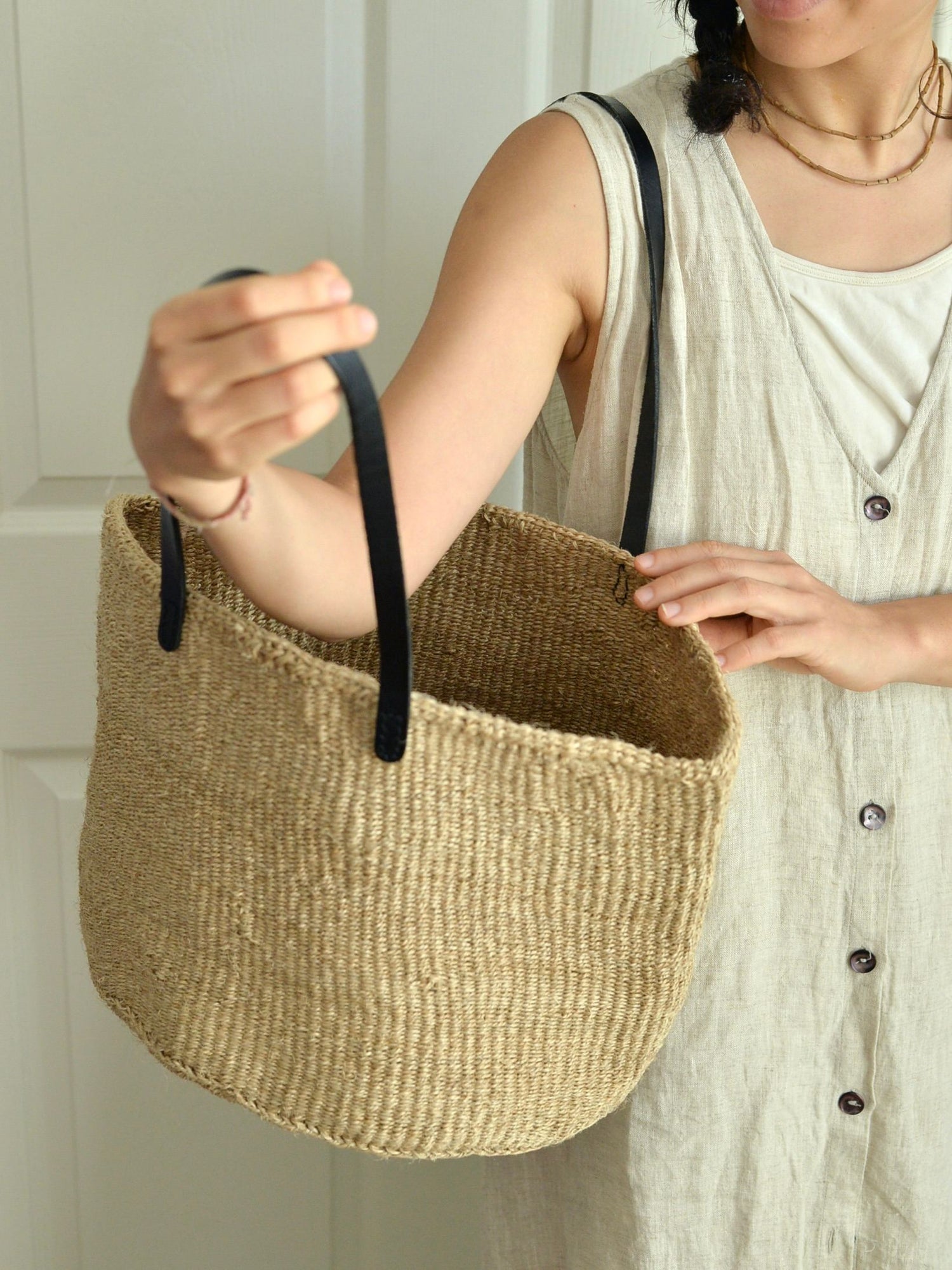 【残り1点】ケニア サイザルかごバッグ レザー ロングハンドル