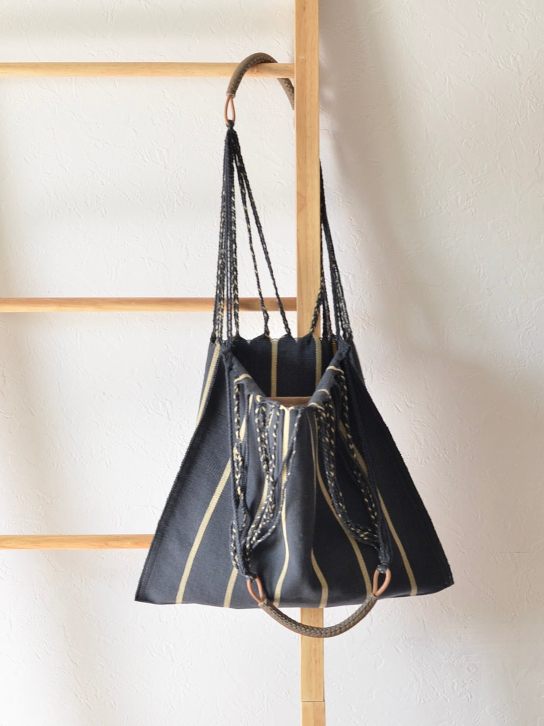 メキシコ ハンモックバッグ ブルーグレー レザーハンドル