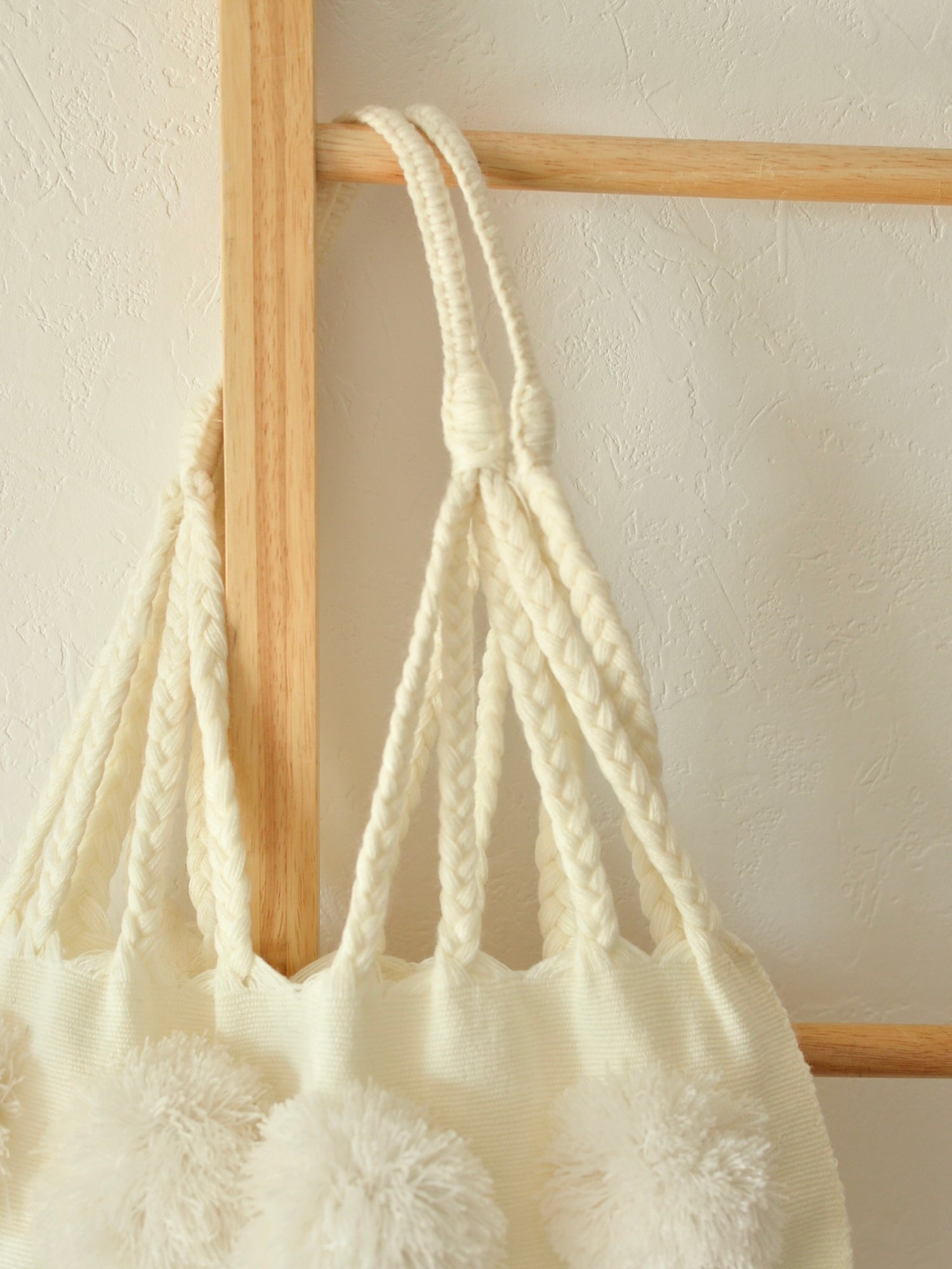 メキシコ コットン ポンポン ハンモックバッグ White