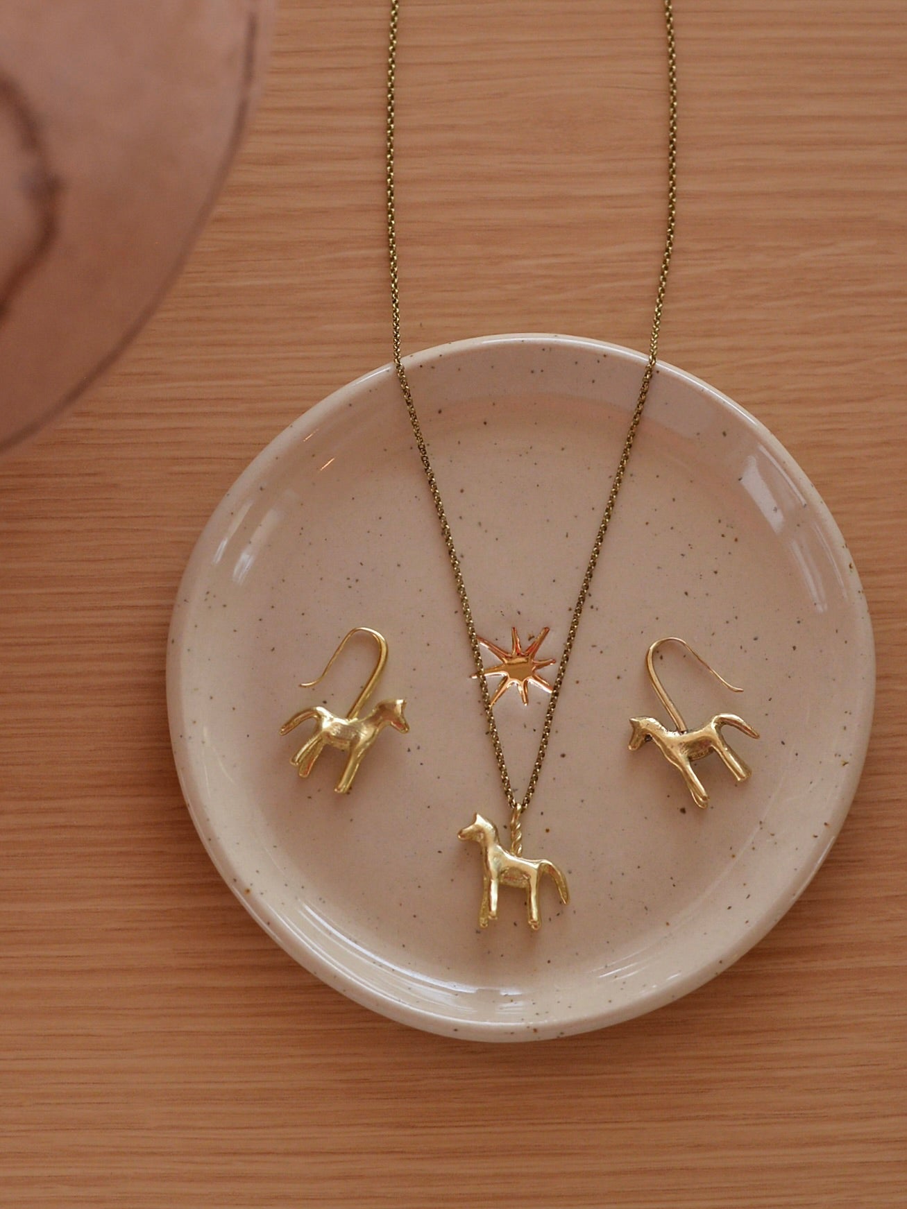 Caballito ネックレス