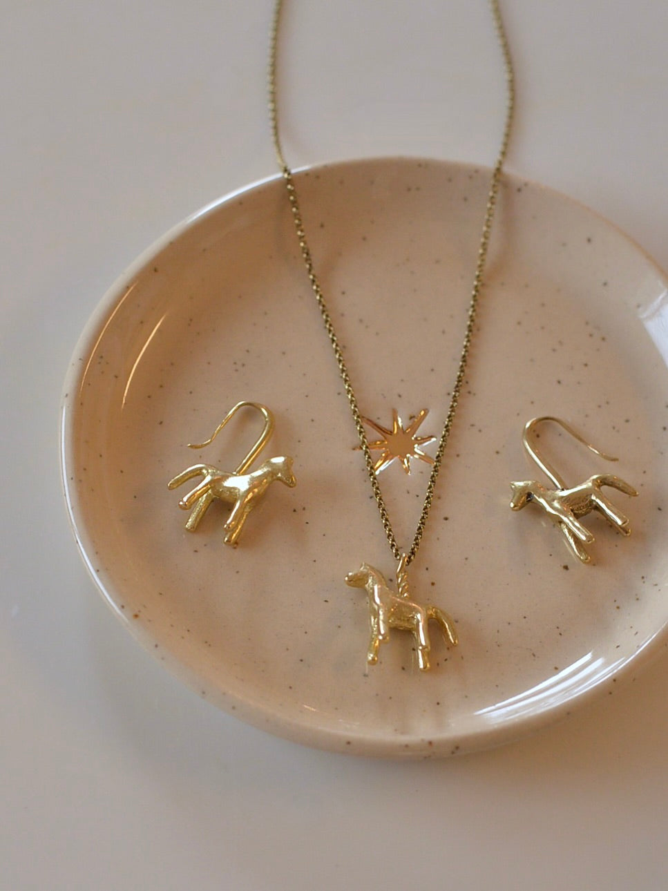 Caballito ネックレス