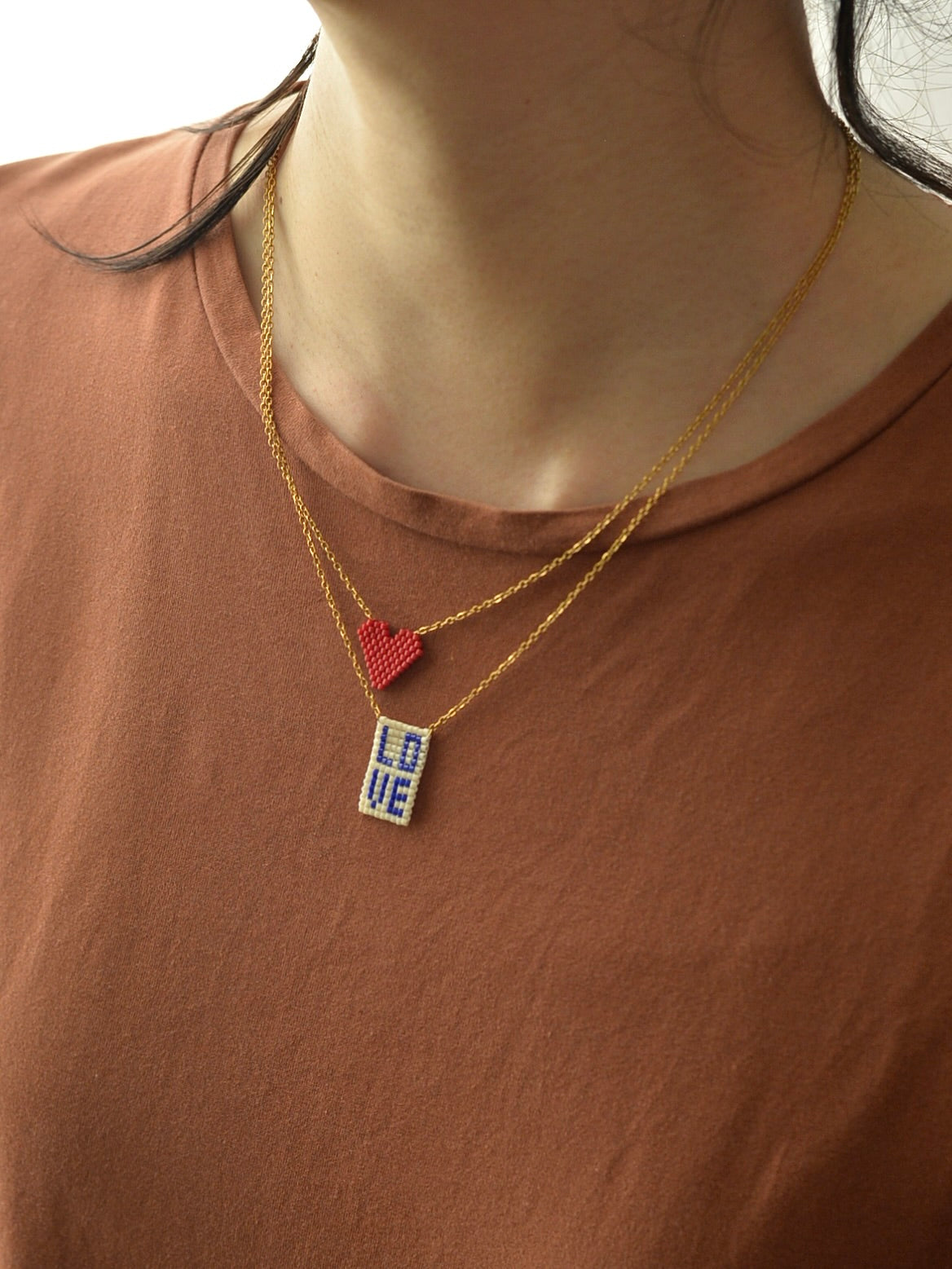 LOVE ビーズネックレス Blue – NOZZI BAZZAR