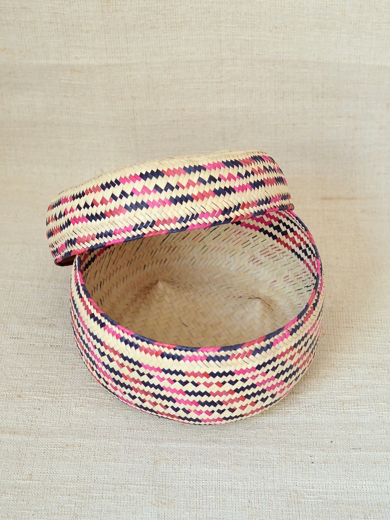 メキシコ パルマ 蓋付きバスケット M – NOZZI BAZZAR