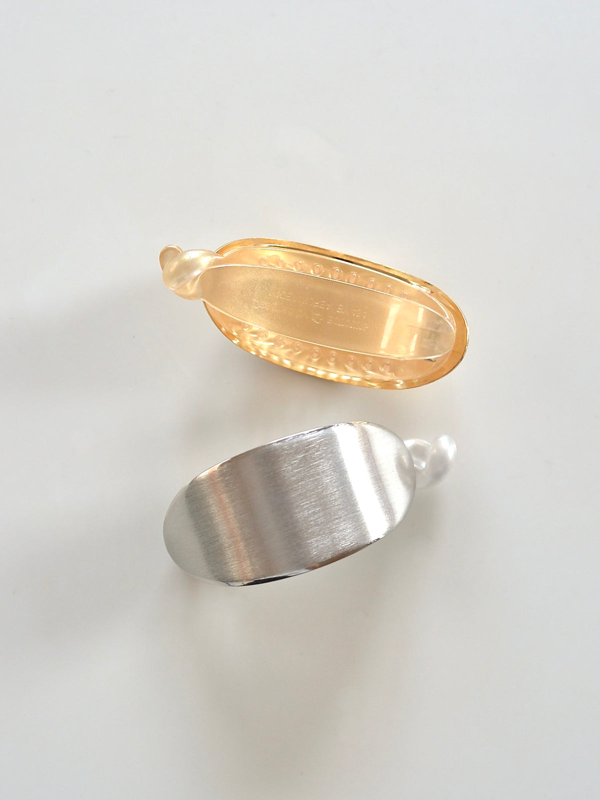 Oval Side Hair Clip