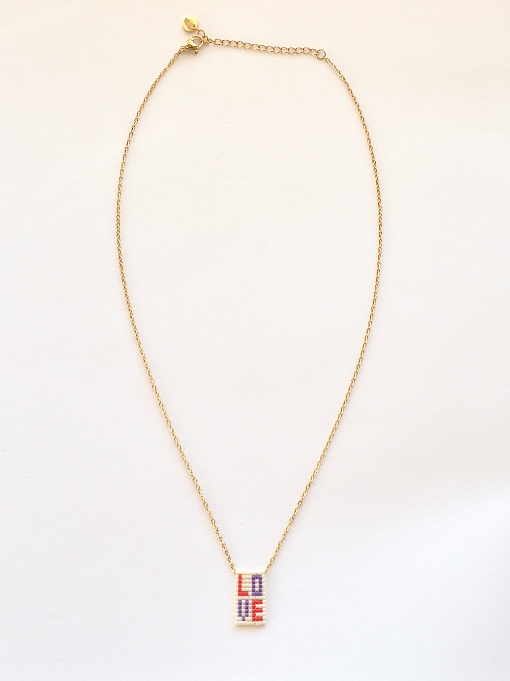 【再入荷】LOVE ビーズネックレス マルチカラー