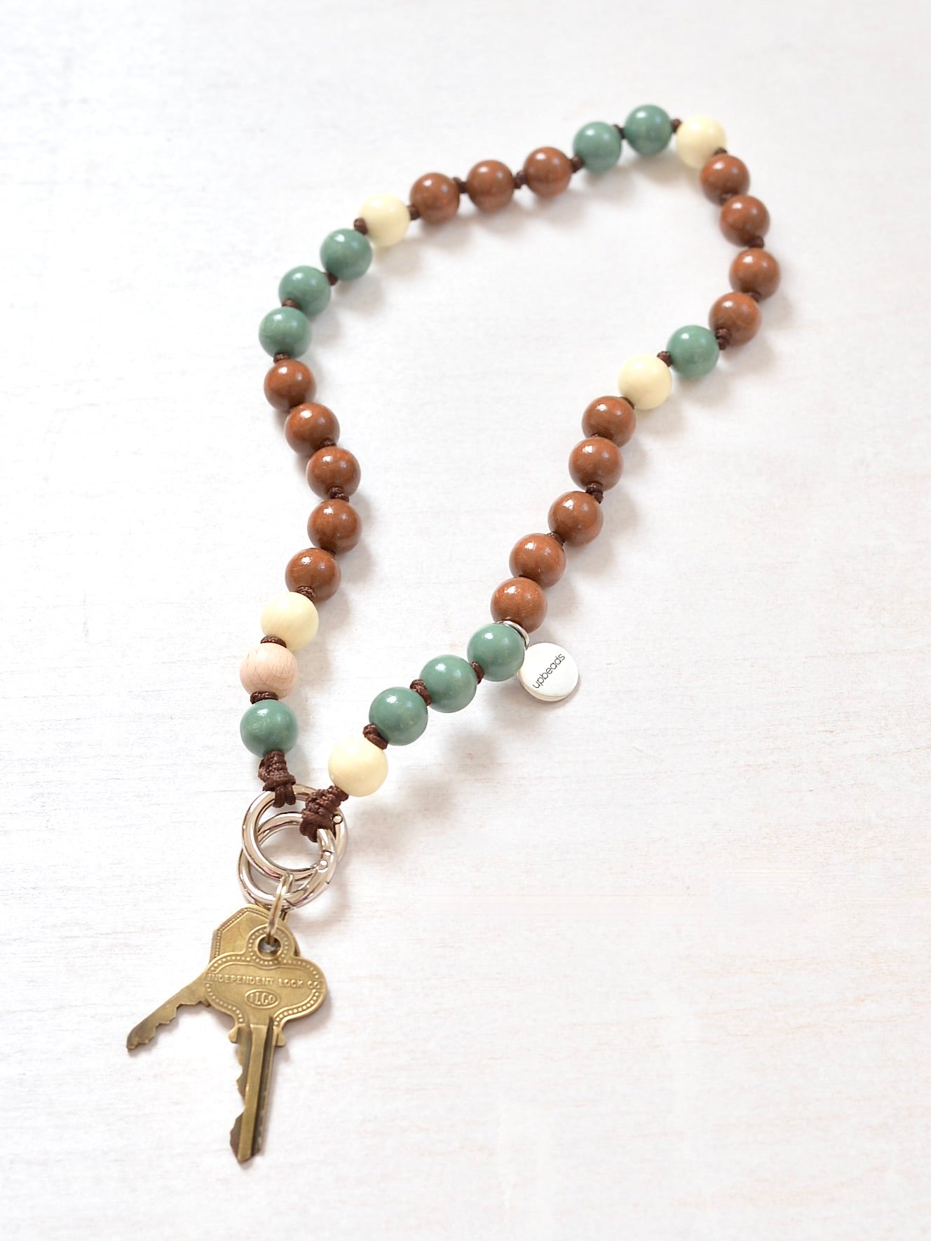 upbeads アップビーズ スマホストラップ SHORTIE 60cm NAGOMI