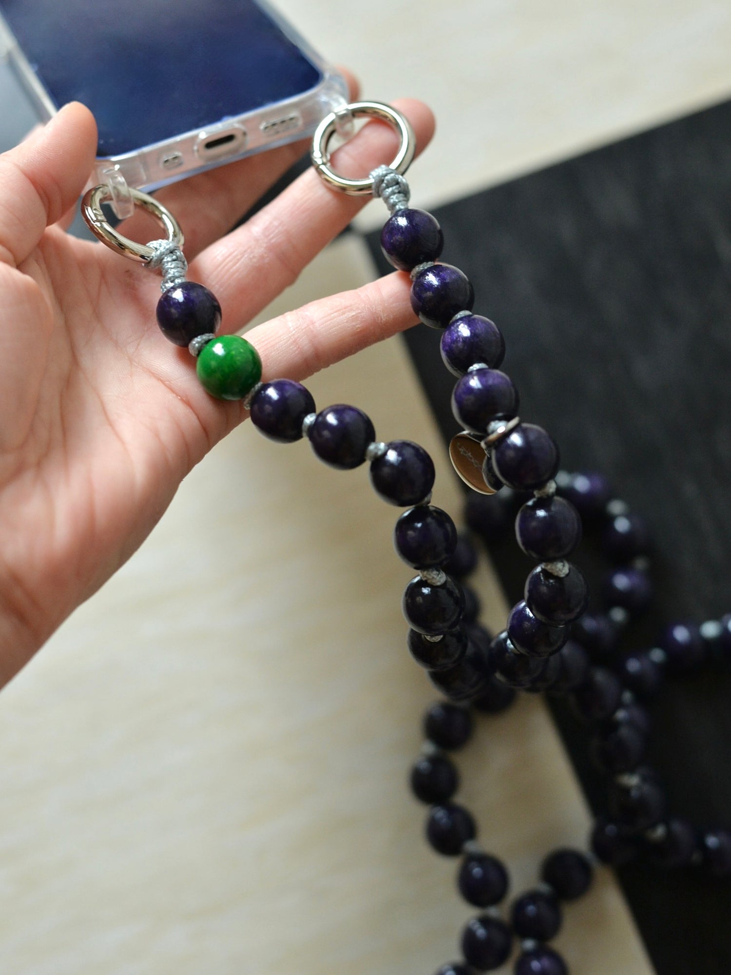 upbeads  アップビーズ スマホショルダー 携帯ストラップ  PLUM