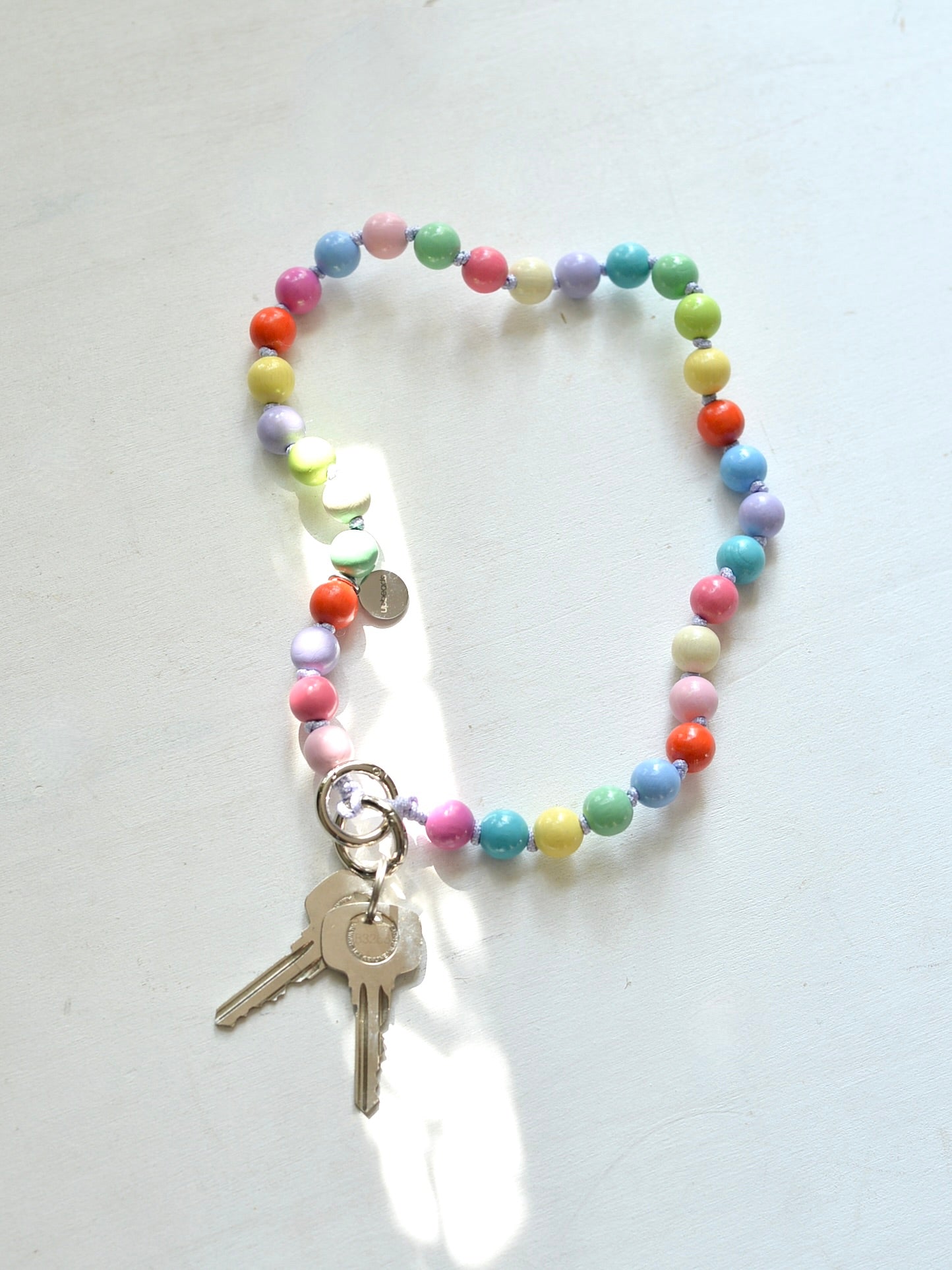 upbeads アップビーズ スマホストラップ SHORTIE 60cm【CONFETTI