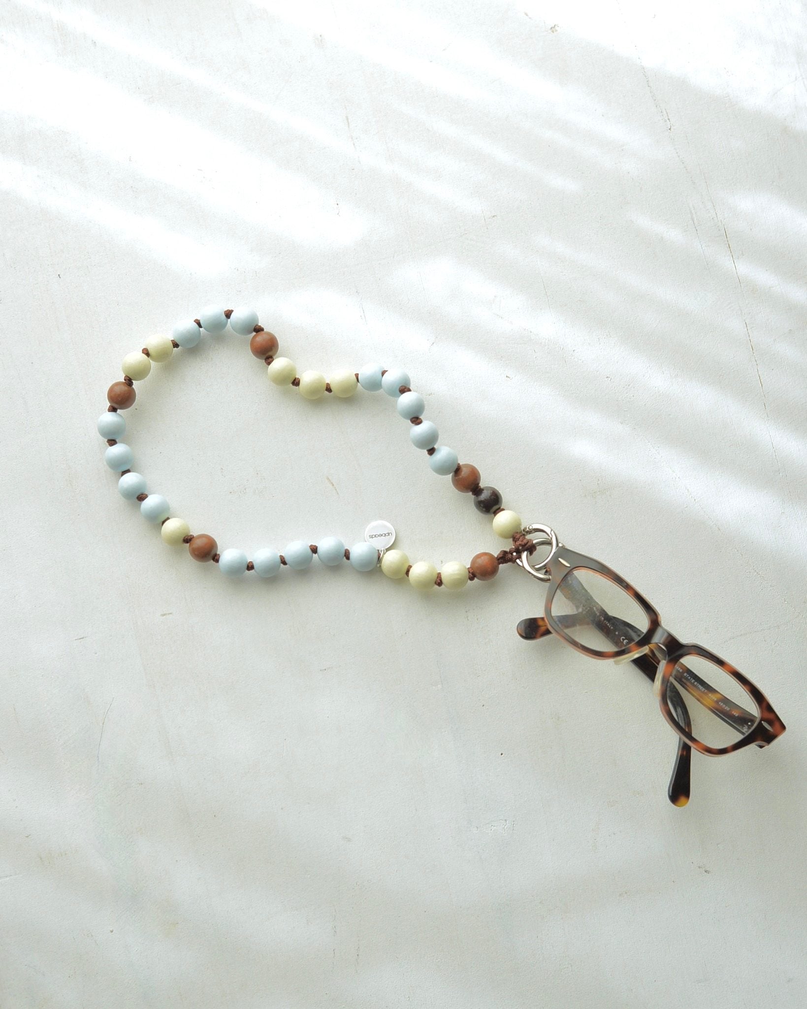 upbeads アップビーズ スマホストラップ SHORTIE 60cm【Vanilla