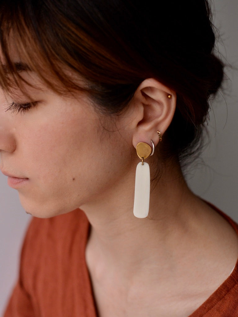 Upcycled cowbone earrings RIPPLE 