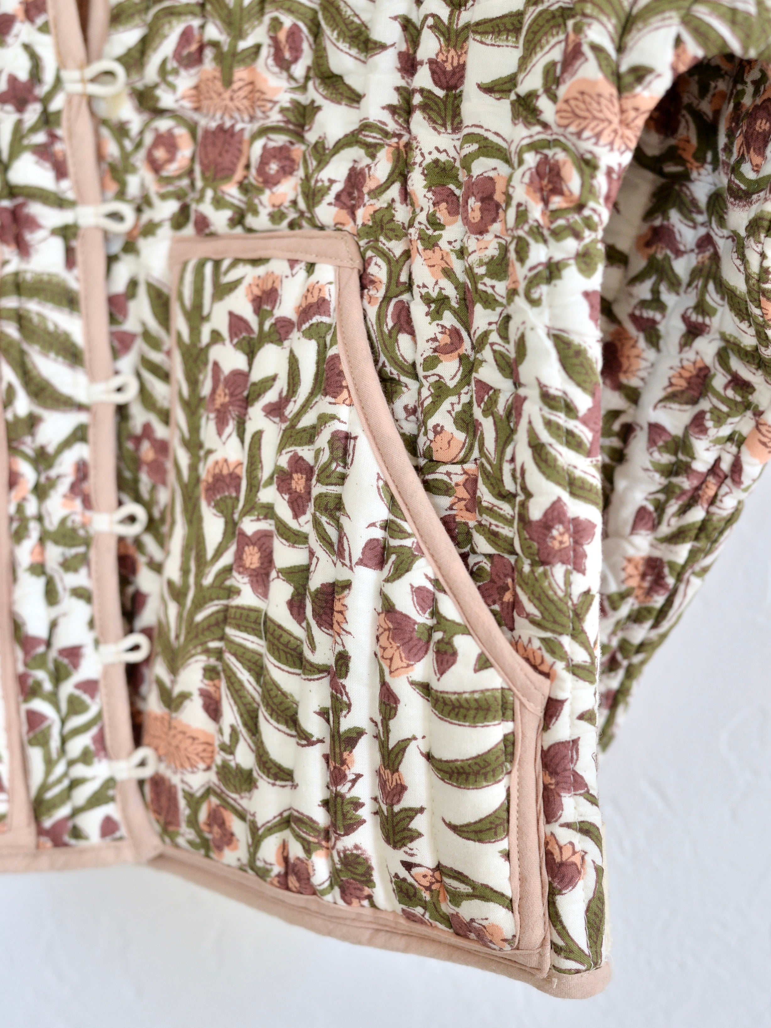 アンティークキルト 窓枠フレーム リバーシブル♡ピンク·͜